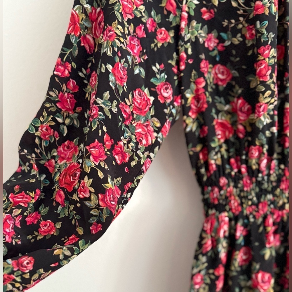 Dolce & Gabbana Vintage D&G Archival Silk Rose Print Long Sleeve Ruffle Peplum - Picture 9 of 13